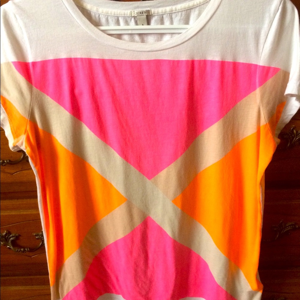 Short sleeve tee